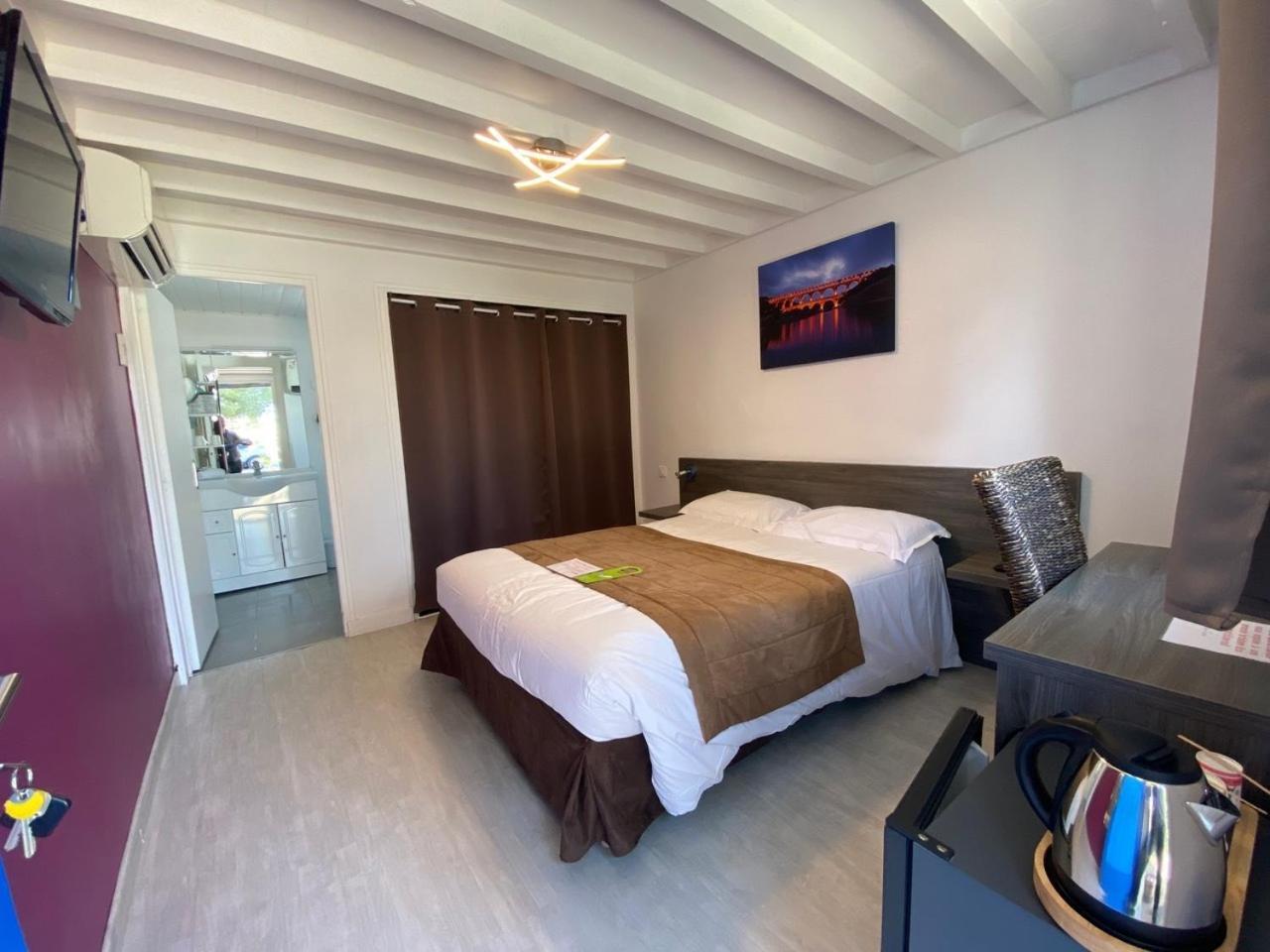Hotel Des 4 Vents "Esprit Camargue" Aigues-Mortes Værelse billede