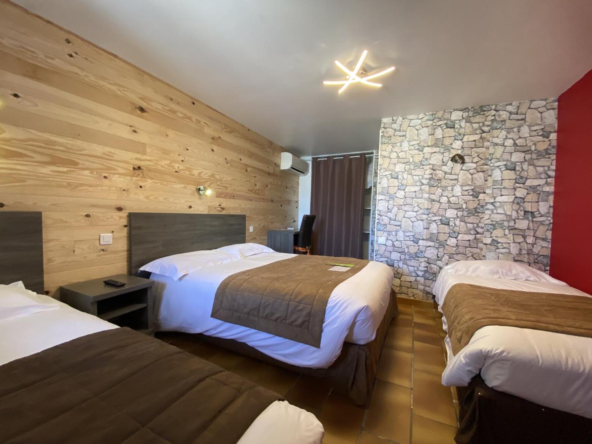 Hotel Des 4 Vents "Esprit Camargue" Aigues-Mortes Værelse billede