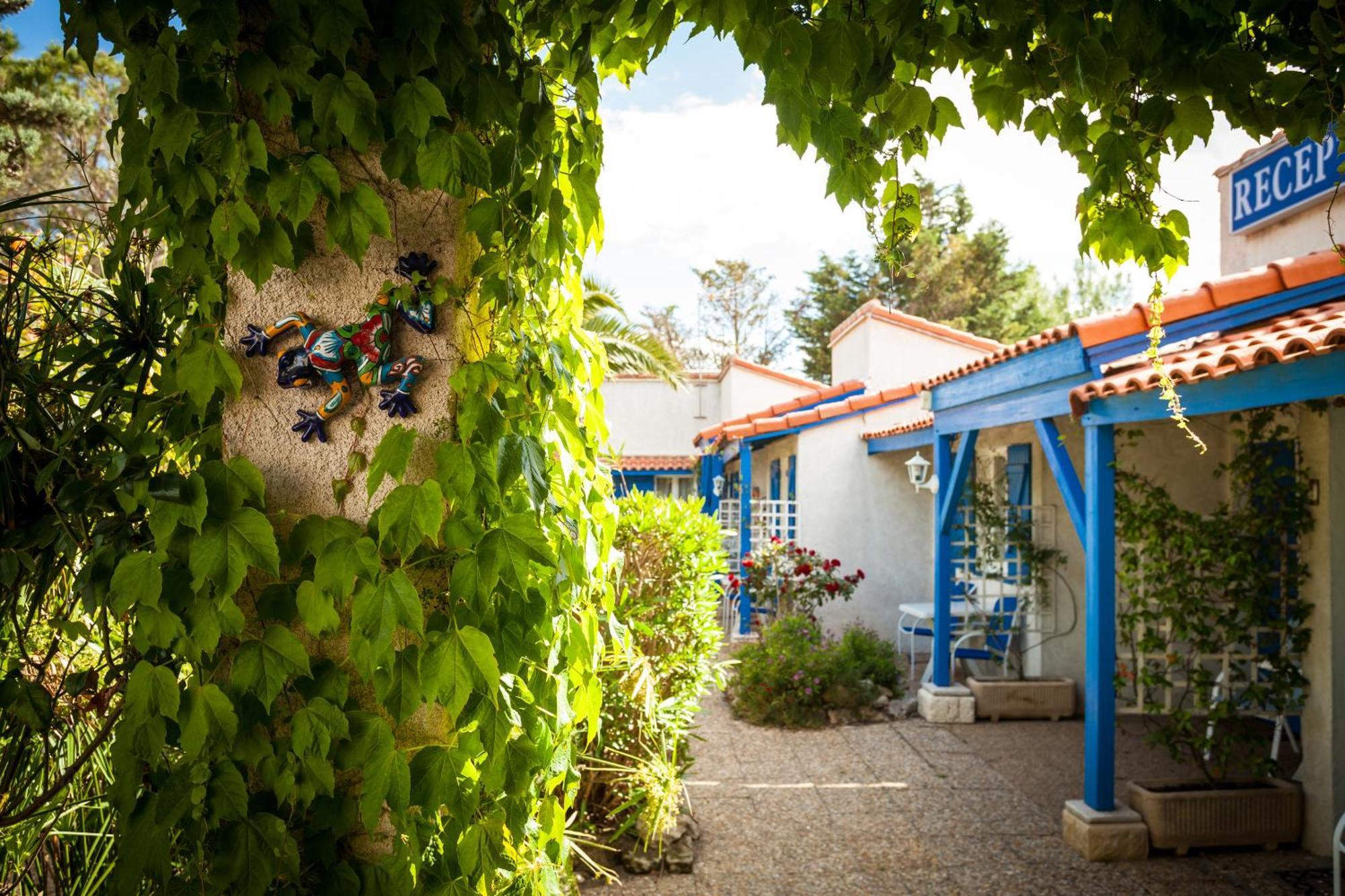 Hotel Des 4 Vents "Esprit Camargue" Aigues-Mortes Eksteriør billede